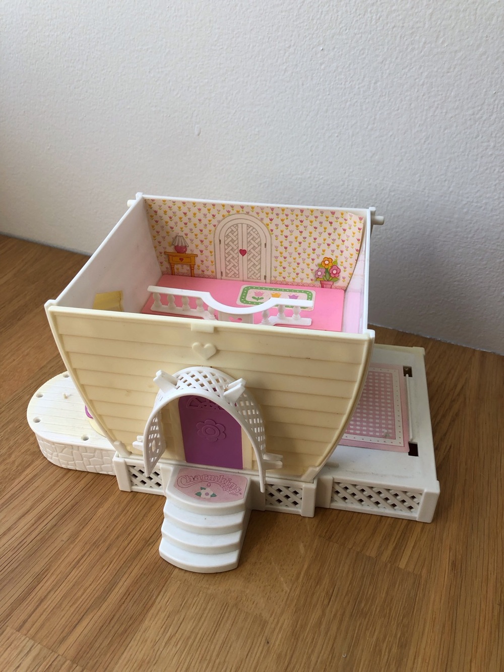 Vintage 1983 Hasbro Charmkins Jewelry House Play Set Replacement Part TLC